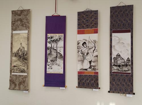 Художественная выставка Ирины Левашевой и ее учеников "Застывший ветер дальних дорог"