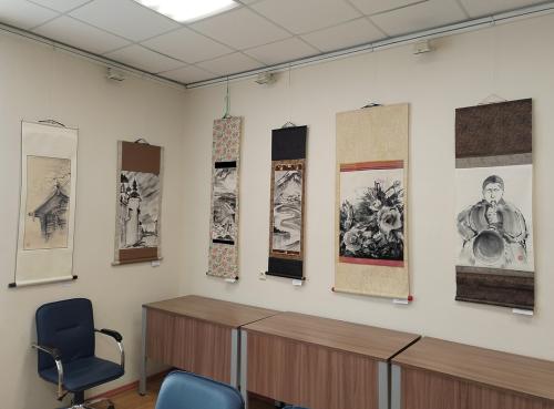 Художественная выставка Ирины Левашевой и ее учеников "Застывший ветер дальних дорог"