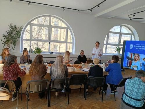 Фундаментальную библиотеку посетили нижегородские блогеры