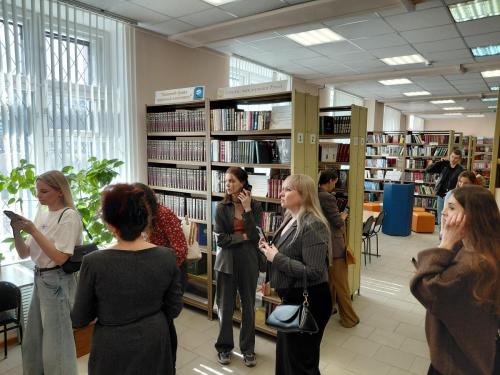 Фундаментальную библиотеку посетили нижегородские блогеры