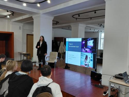 Елизавета Долкова: «Только поэзия воина путь»